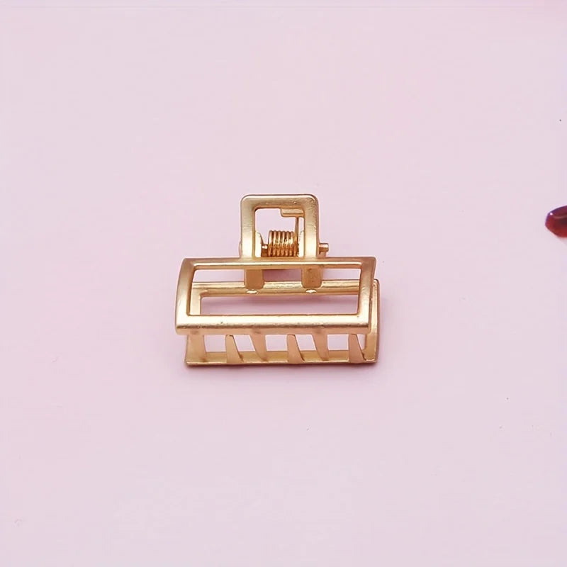 Gold Hair Claw Clips: Instant Elegance for Your Everyday