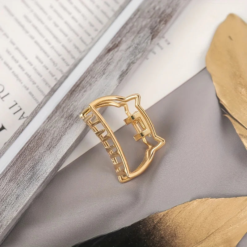 Gold Hair Claw Clips: Instant Elegance for Your Everyday