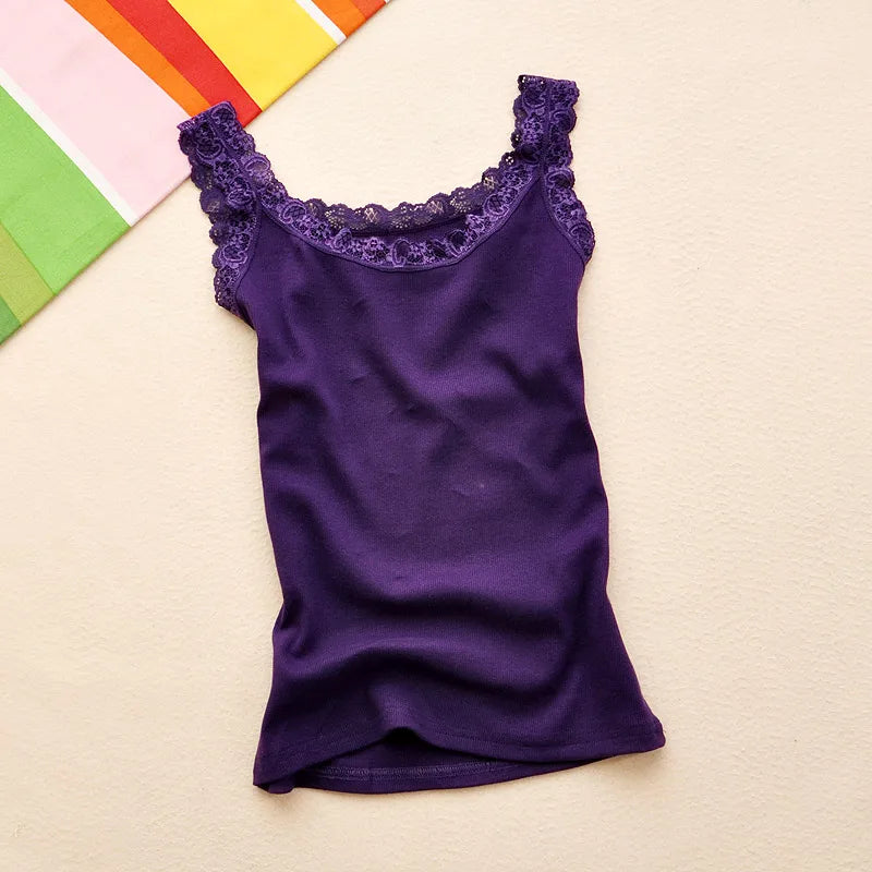 Golden Hair Clips: The Key to an Instantly Sophisticated Hairstyle